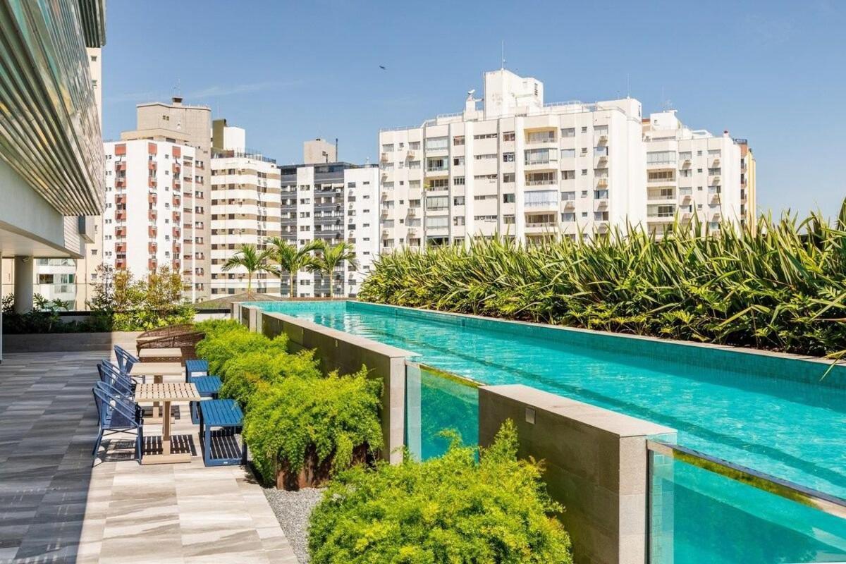 Patio Milano Apartamentos Completos Em Condominio Incrivel Com Food Hall Florianopolis Ngoại thất bức ảnh